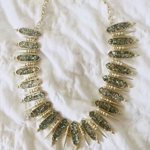 Kendra Scott Gwendolyn necklace
